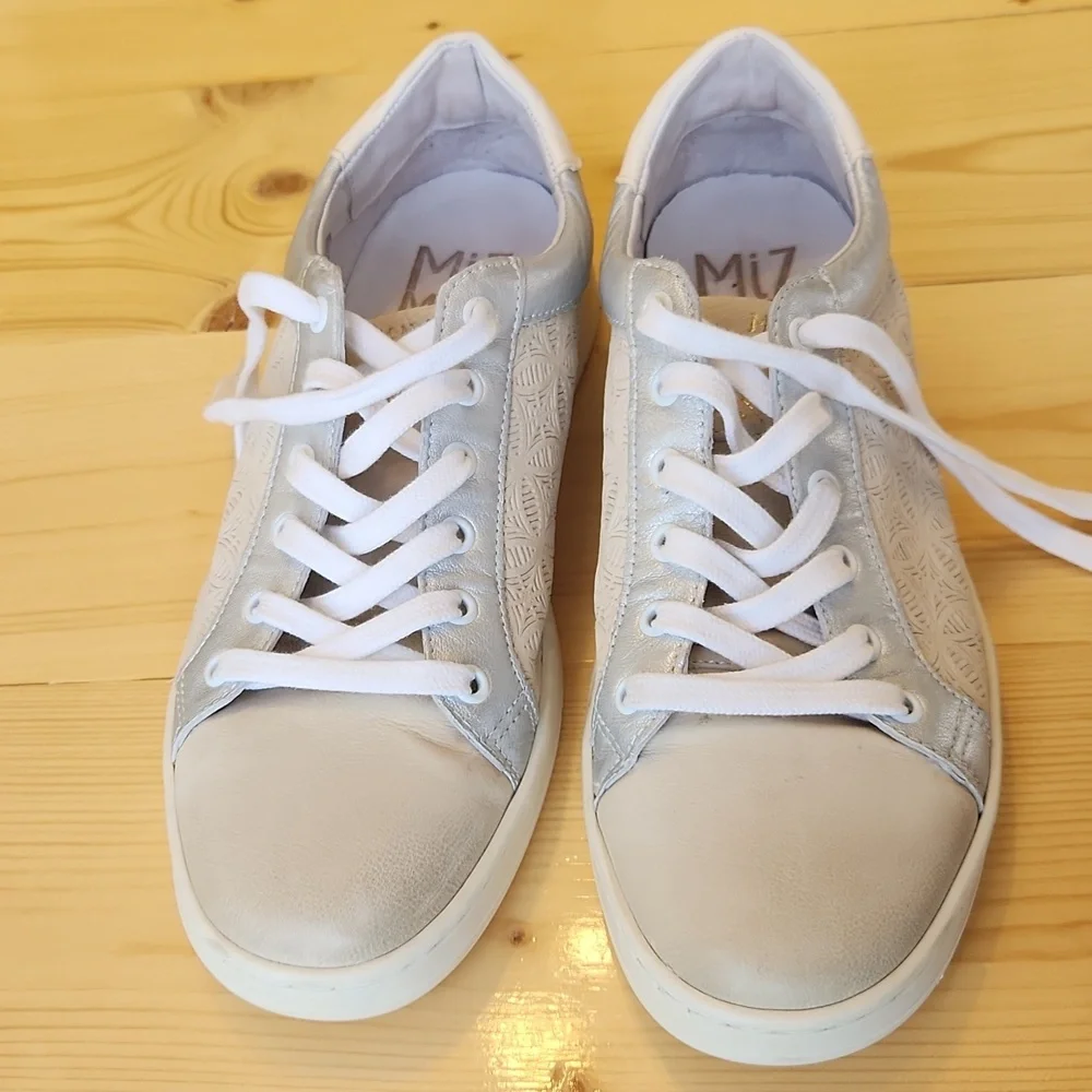 Miz Mooz Jane & Courtney Lace-Up Sneakers CJ Linen/Pewter EU 41 US 10
